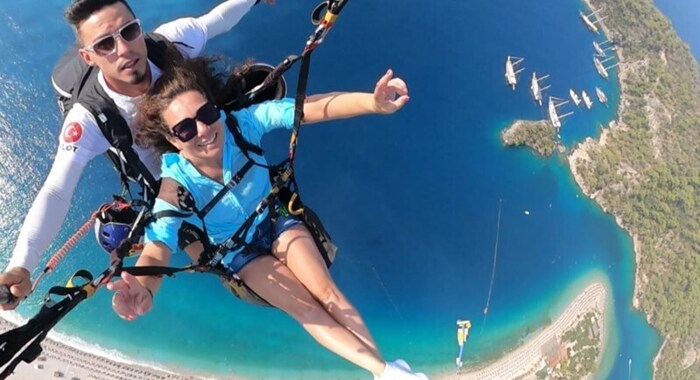 Please support Emma's Skydive for the Friends of Shenstone!